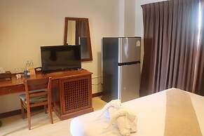 Inn House Hotel