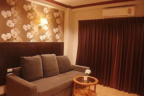 Inn House Hotel