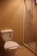 Inn House Hotel