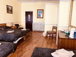 Castle Lodge Guest House