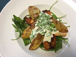 Rundhaug Gjestegård