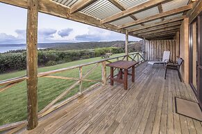 Chandlers Smiths Beach Villas