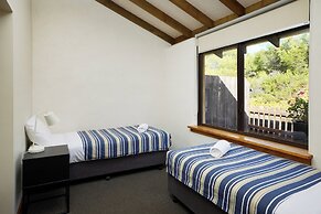 Chandlers Smiths Beach Villas