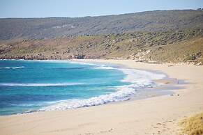 Chandlers Smiths Beach Villas