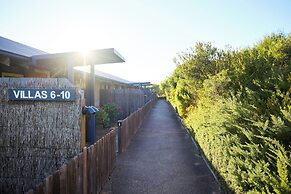 Chandlers Smiths Beach Villas