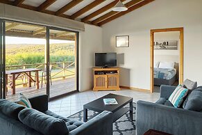 Chandlers Smiths Beach Villas