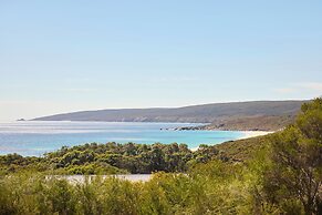 Chandlers Smiths Beach Villas