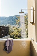 Cooking and Nature Emotional Hotel