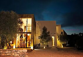 Cooking and Nature Emotional Hotel