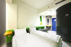 POP! Hotel Tebet Jakarta