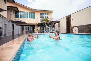 Hotel 365