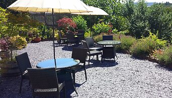 Dunkery Beacon Country House