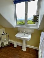 Dunkery Beacon Country House
