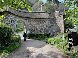 Dunkery Beacon Country House