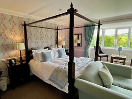 Dunkery Beacon Country House