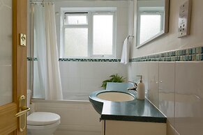 Poplar House Serviced Apartments