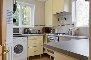 Poplar House Serviced Apartments