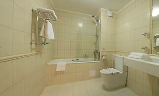 Grand Admiral Resort & SPA