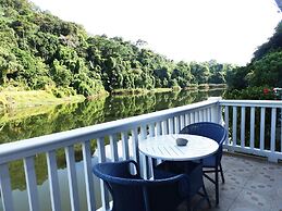 Serenity Lakeside Resort