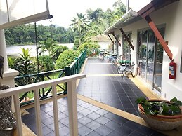 Serenity Lakeside Resort