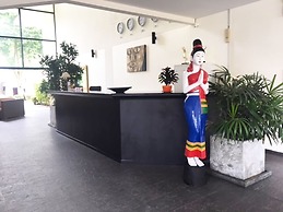 Serenity Lakeside Resort