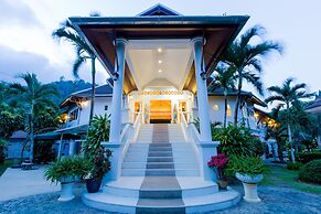 Serenity Lakeside Resort