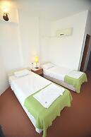 Caretta Caretta Hotel