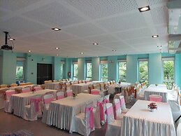 Samed Pavilion Resort & Restaurant