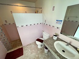 SR Sea View Apartments