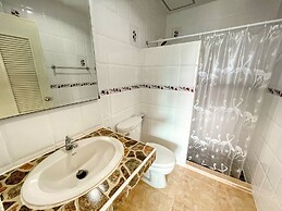 SR Sea View Apartments