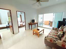 SR Sea View Apartments