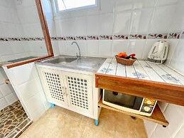 SR Sea View Apartments