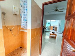 SR Sea View Apartments