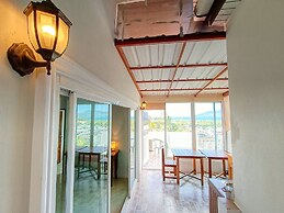 SR Sea View Apartments