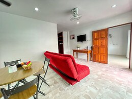 SR Sea View Apartments