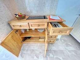 SR Sea View Apartments