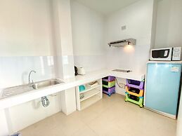 SR Sea View Apartments