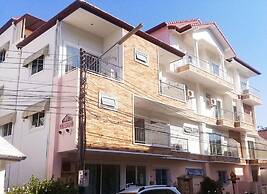 SR Sea View Apartments