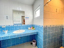 SR Sea View Apartments