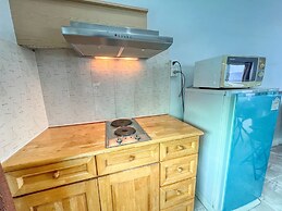 SR Sea View Apartments