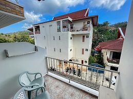 SR Sea View Apartments