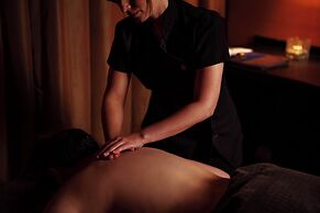 Horse and Jockey Hotel