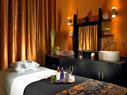 Horse and Jockey Hotel