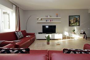 Piazzetta Margutta - My Extra Home