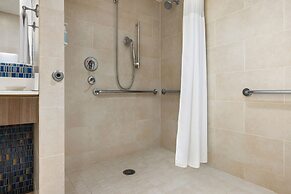 Courtyard by Marriott New York Manhattan / Chelsea