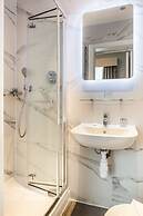 The Princes Square Hotel