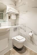 The Princes Square Hotel