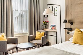 The Princes Square Hotel