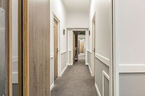 The Princes Square Hotel