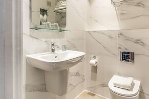 The Princes Square Hotel